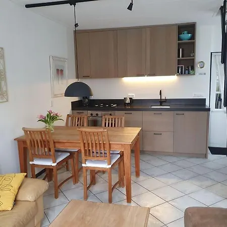 Holiday home Het Koetshuis Modern Retreat *
